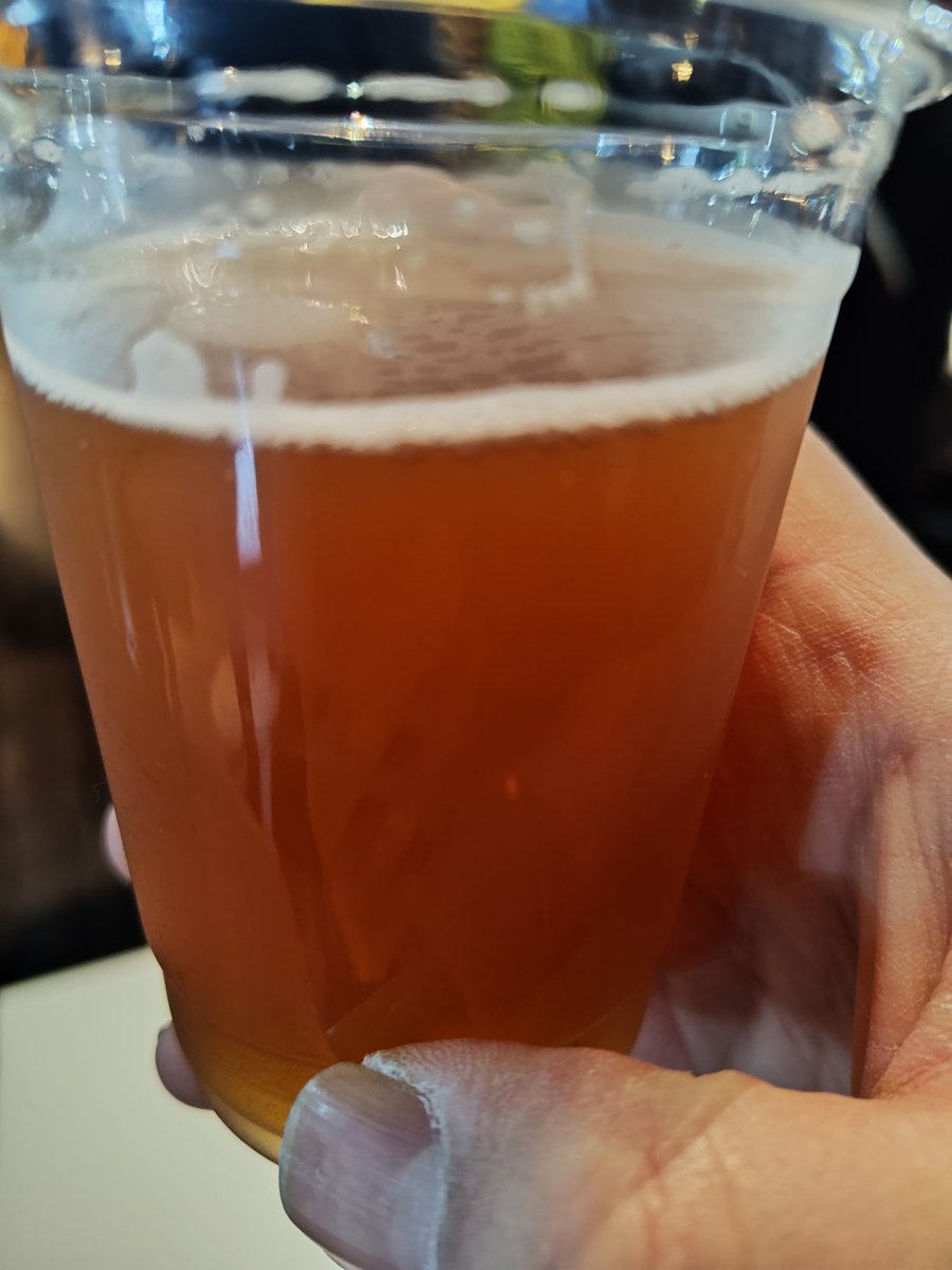 KatsEye_Tweet's tweet photo. 2/8(日)は、選挙後にJAPAN BREWERS CUP 2026へ。
ですよ。、ヨネダ2000、スリムクラブのステージは良かった。
#japanbrewerscup2026 https://t.co/D4FmNq8ULJ