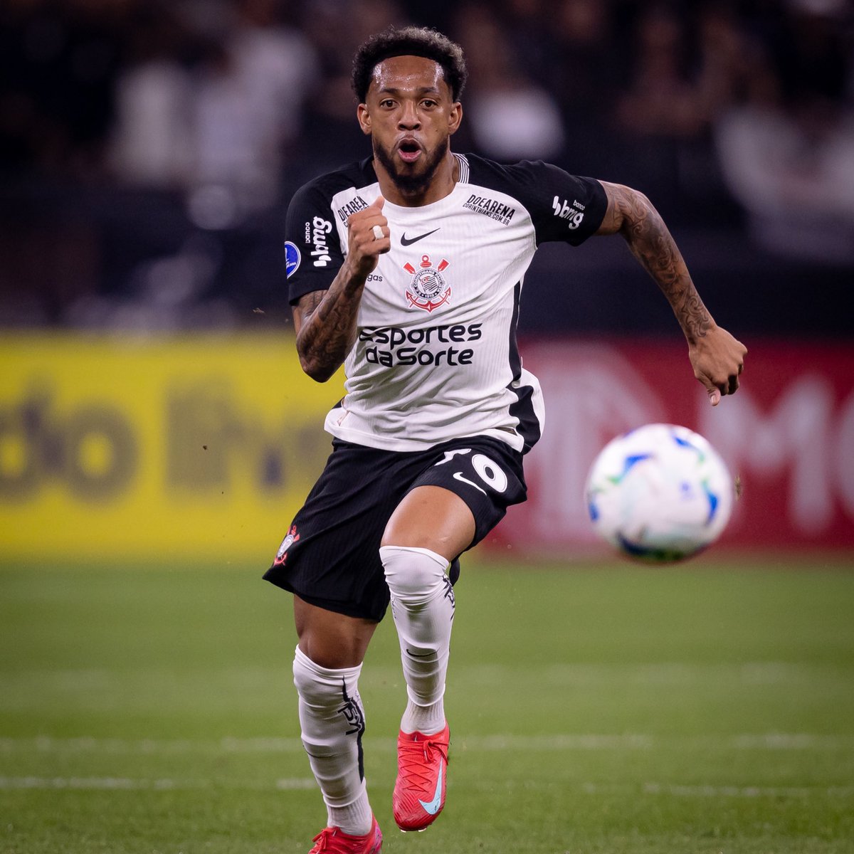 futebol_info's tweet image. ⚠️ AGORA!

José Martínez rompe ligamento do joelho e pode não jogar pelo Corinthians em 2026.

O volante venezuelano se reapresentou com 1 mês de atraso por conta de problemas com passaporte para deixar a Venezuela, o que incomodou o clube.

A lesão deve tirar Martínez de…