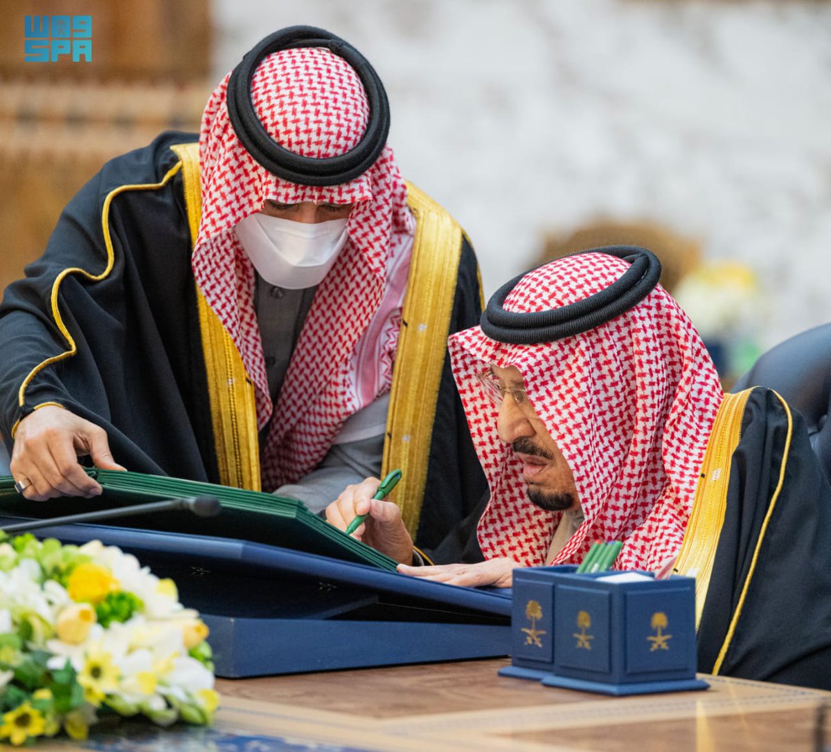 #مجلس_الوزراء يؤكد دعمه مخرجات اجتماع "التحالف الدولي لهزيمة تنظيم داعش" الذي استضافته المملكة العربية السعودية، ويشدّد على أهمية مواصلة الجهود الدولية واتخاذ خطوات عملية لمواجهة الإرهاب العابر للحدود وما يمثله من تهديدٍ مباشرٍ لأمن المجتمعات واستقرارها. 
#واس