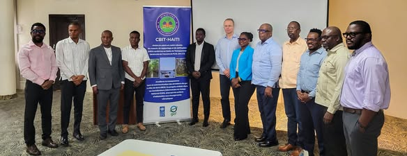 lequotidien509's tweet image. Le Ministère de l’Environnement et le PNUD ont tenu la 3ᵉ réunion du Comité de pilotage du projet CBIT-Haïti. Objectif : renforcer les capacités nationales de transparence climatique conformément à l’Accord de Paris. #Climat #Haïti #CBIT #lequotidien509