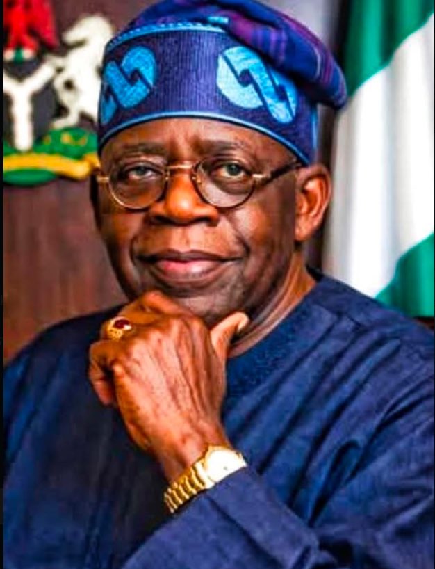 kintancoker007's tweet photo. Let’s check popularity 

Retweet for Tinubu and like for Peter Obi 

Let���s go https://t.co/GjWOYK4Jyi
