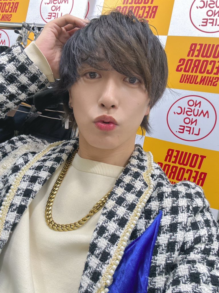 神久保翔也🐟甘党男子🎂12/2ワンマン予定 (@jinkubon) / Highlights / X