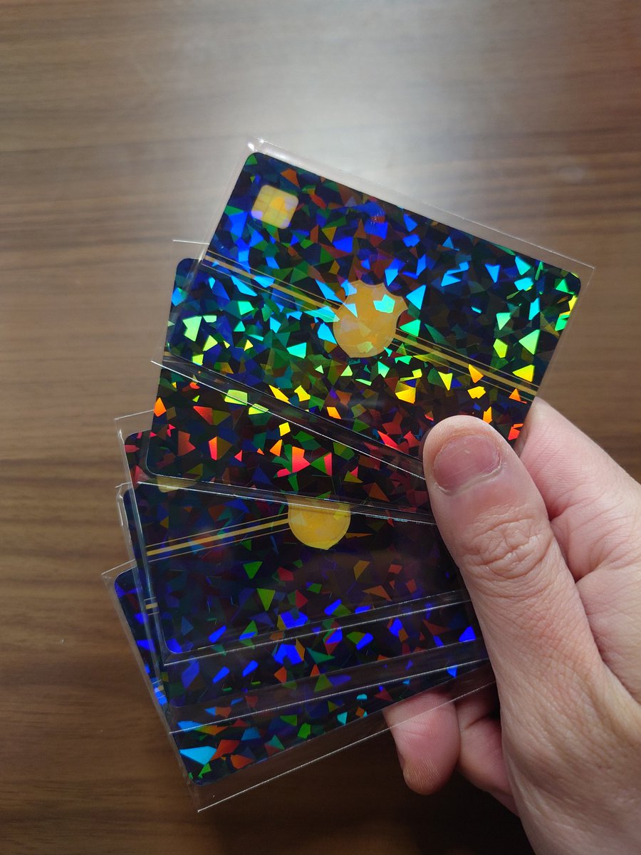 無事にメンシプカード届いたー！

#ぴゅ国王への愛言葉