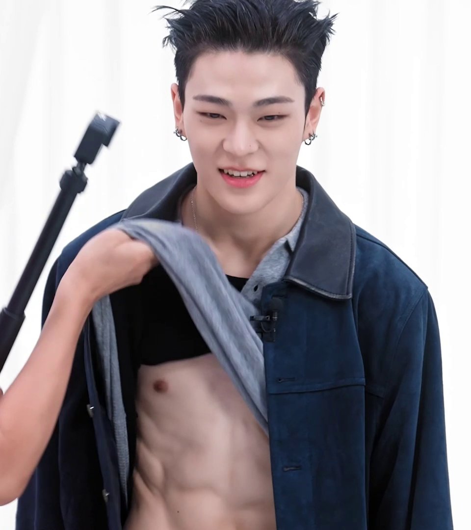 partofbyu's tweet image. woah