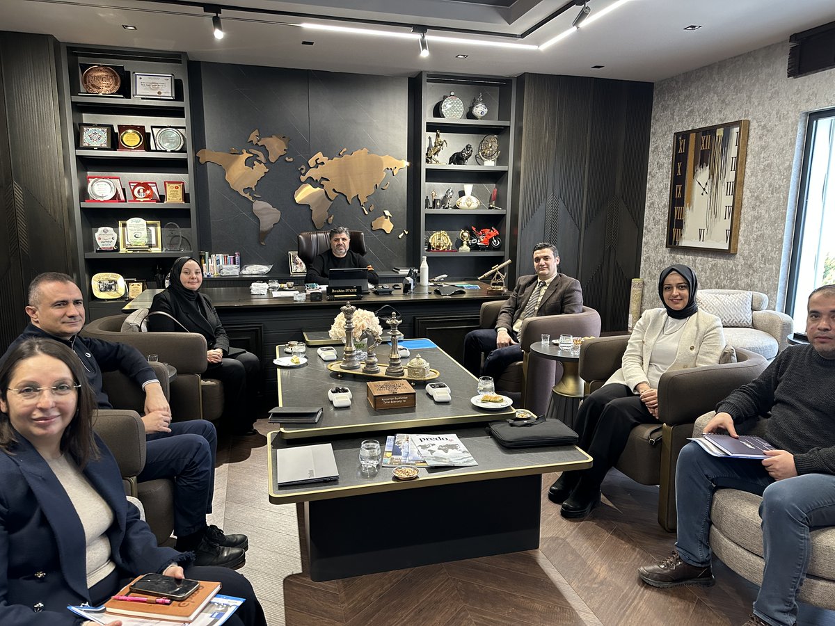 Turquality®️ Şubemiz, firma bazında destek süreçlerinin yıllık olarak ele alındığı toplantılarına devam ediyor. 2025 başvurularının değerlendirildiği toplantılarda destek sürecinin en iyi şekilde yürütülmesi hususunda gerekli bilgilendirmeler ve ileriye dönük faaliyet planları