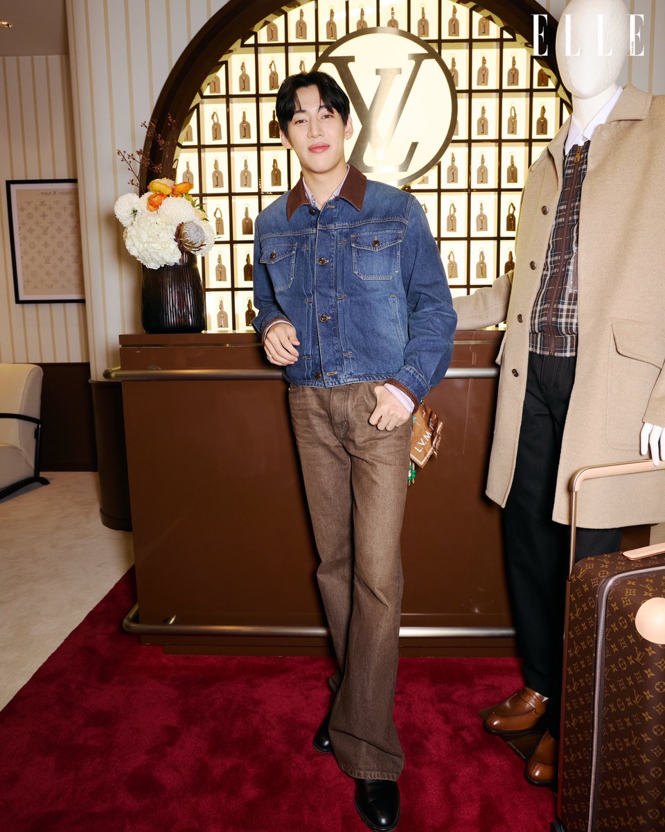 เป๊ะตั้งแต่หัวจรดเท้า! BamBam <a href="/BamBam1A/">BamBam</a> เฮ้าส์แอมบาสซาเดอร์ของ Louis Vuitton มาพร้อมลุคหล่อเช็กอิน ‘Louis Vuitton Hotel Bangkok’ ป๊อปอัพพิเศษของ Louis Vuitton ณ บ้านตรอกถั่วงอก

#ELLEThailand 
#LVMonogram130 
#BamBam