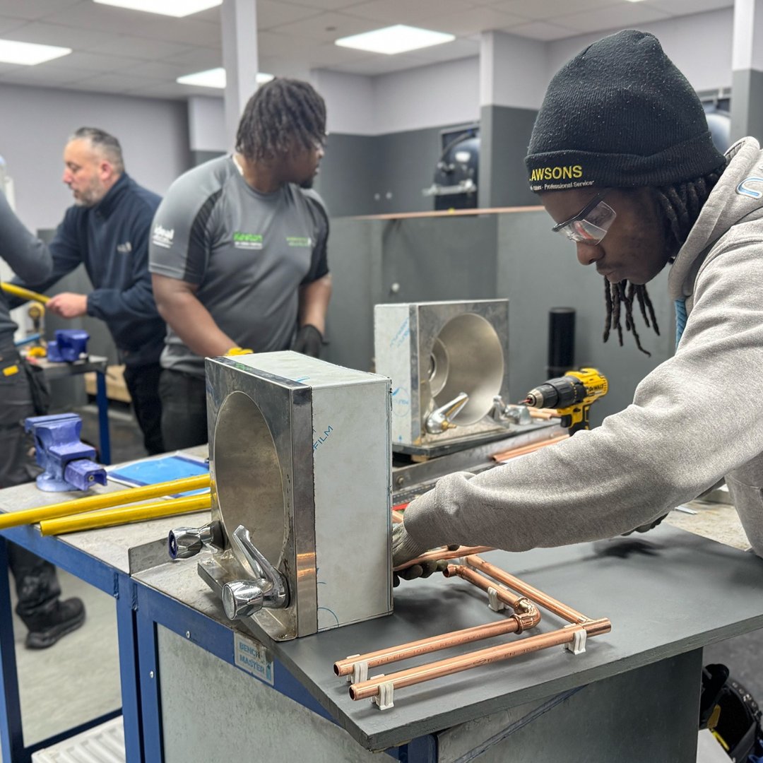 Logic4training tweet media