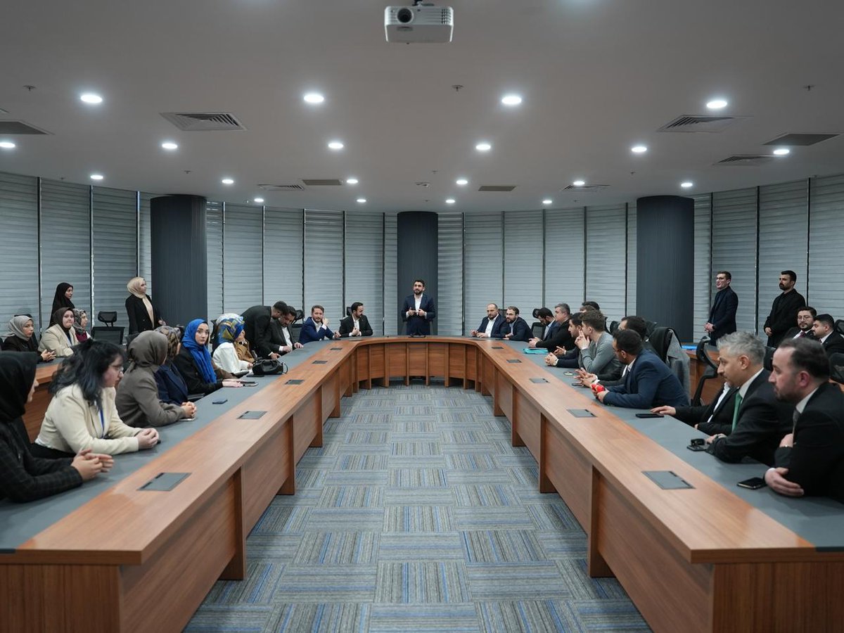 Yiğitliğin, samimiyetin ve emeğin adresinde,
TÜGVA Sivas İl Yönetimimizle gönül gönüleyiz.

Aynı hedef, aynı heyecan, aynı istikamet. 

#İşimizGücümüzGençlik