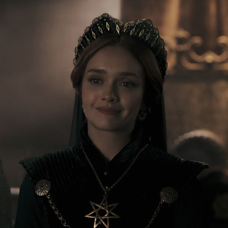 there is one pic of her smiling but you can clearly see that she's coked out and suicidal