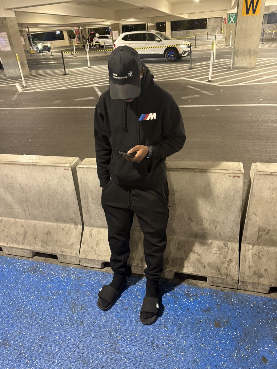 Jay. 💭 tweet media