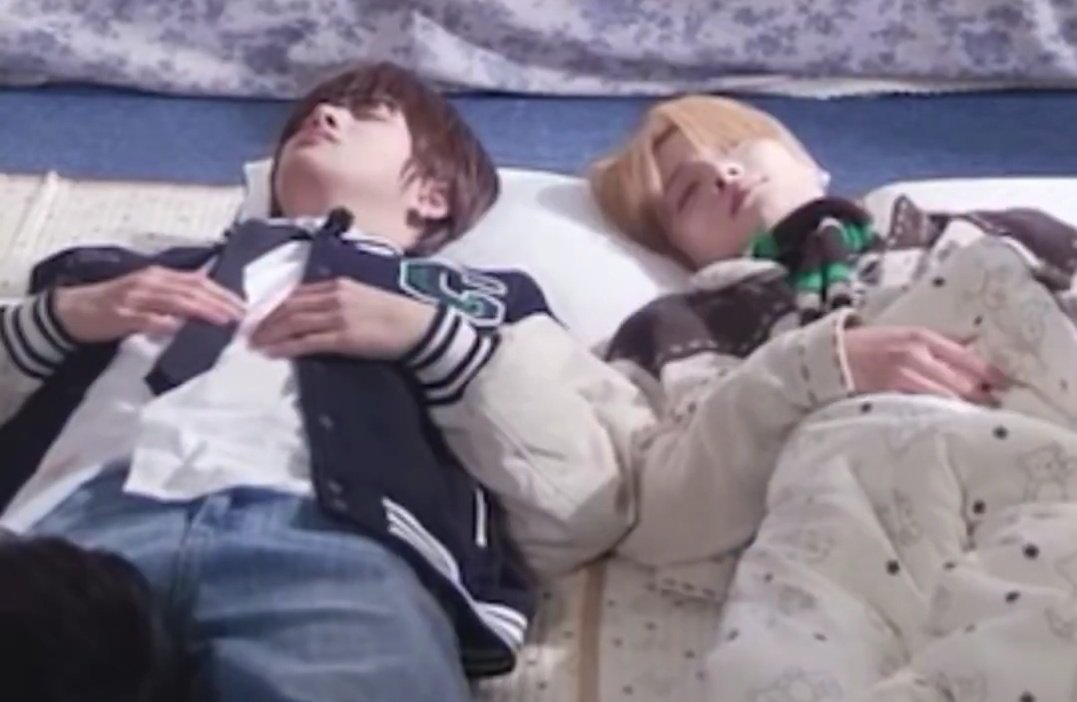 bLe0ssoms's tweet image. bro i just know
i just know
#things