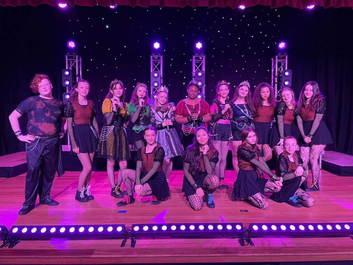 Miss C Gedge tweet media