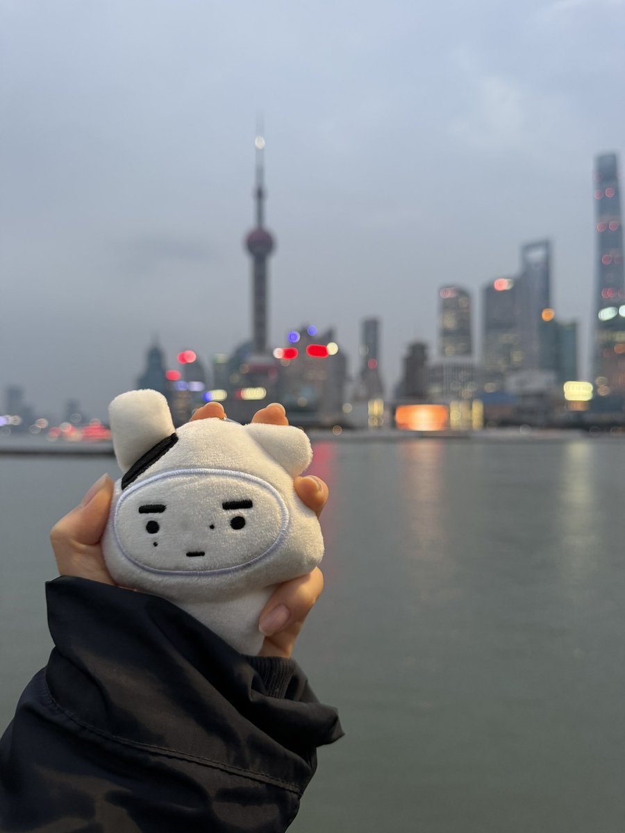 초superLUCKY 꿀꿀:) tweet media