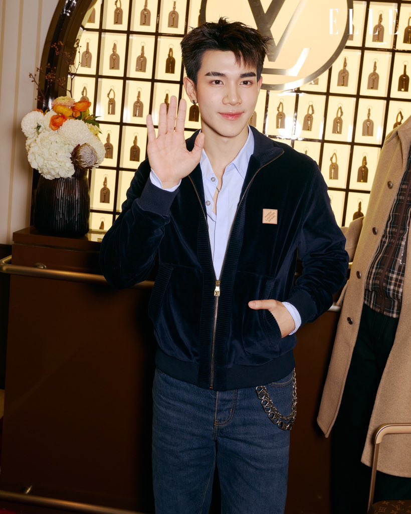 beam_my4's tweet image. คุณหนู LV น่ารักมากกกก 😁 โลกสดใสขึ้นทันตาเลย 

LV HOTEL BKK X FOURTH
#LouisVuittonxFourth
#LVMonogram130