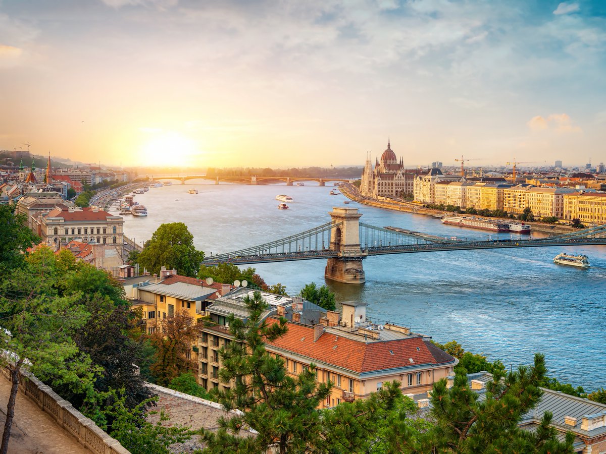 LPL_Airport's tweet photo. This week, Ryanair will carry its 100,000th passenger between Liverpool and Budapest.

The flight first launched in 2007, before restarting in November 2024 and is currently served with two weekly flights - on Fridays and Sundays. https://t.co/U5LyazmZz9