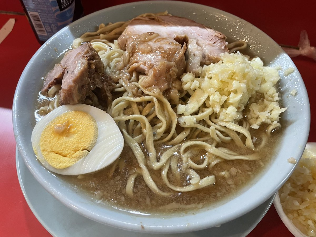 w_monkeysheep's tweet photo. 西新井大師 #富士丸
2/10 麺普通　カタメ ヤサイ抜き ニンニク多め https://t.co/CaAJM2mIfO