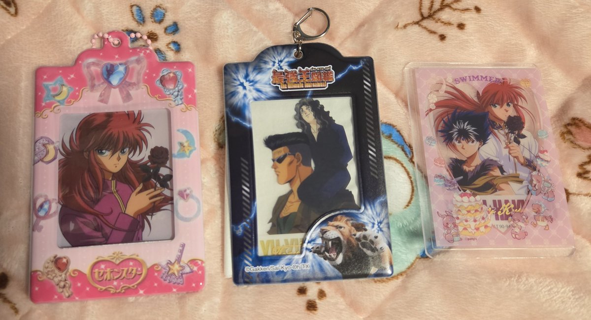 100均のカードケースいいねェ