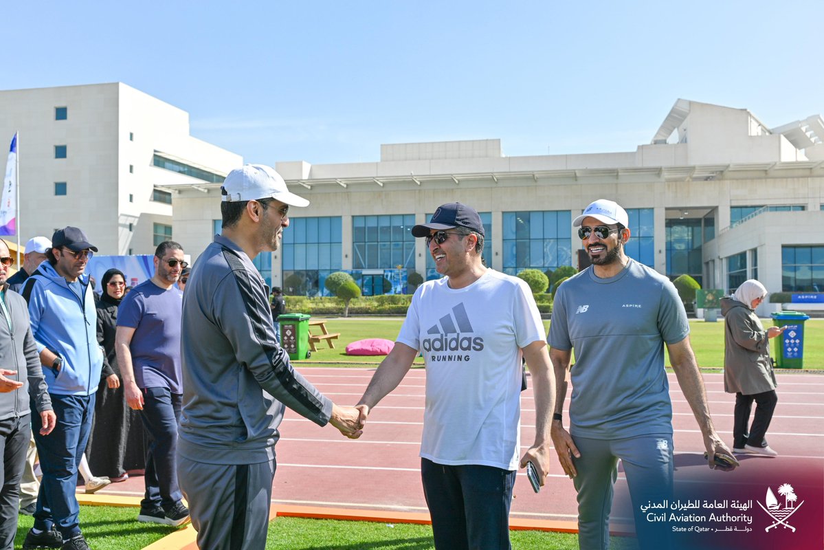 CAAQATAR's tweet image. مشاركة الهيئة العامة للطيران المدني في فعاليات #اليوم_الرياضي_للدولة مع وزارة المواصلات والجهات العاملة في قطاع النقل والمواصلات.

@qasportsforall 

#اخترت_الرياضة 
#الرياضة_حياة