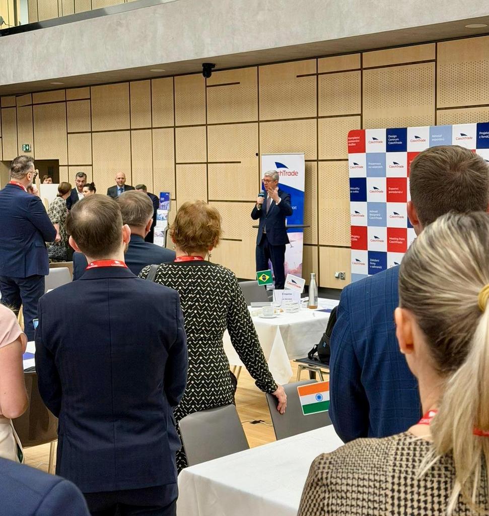 Karel Havlíček tweet media