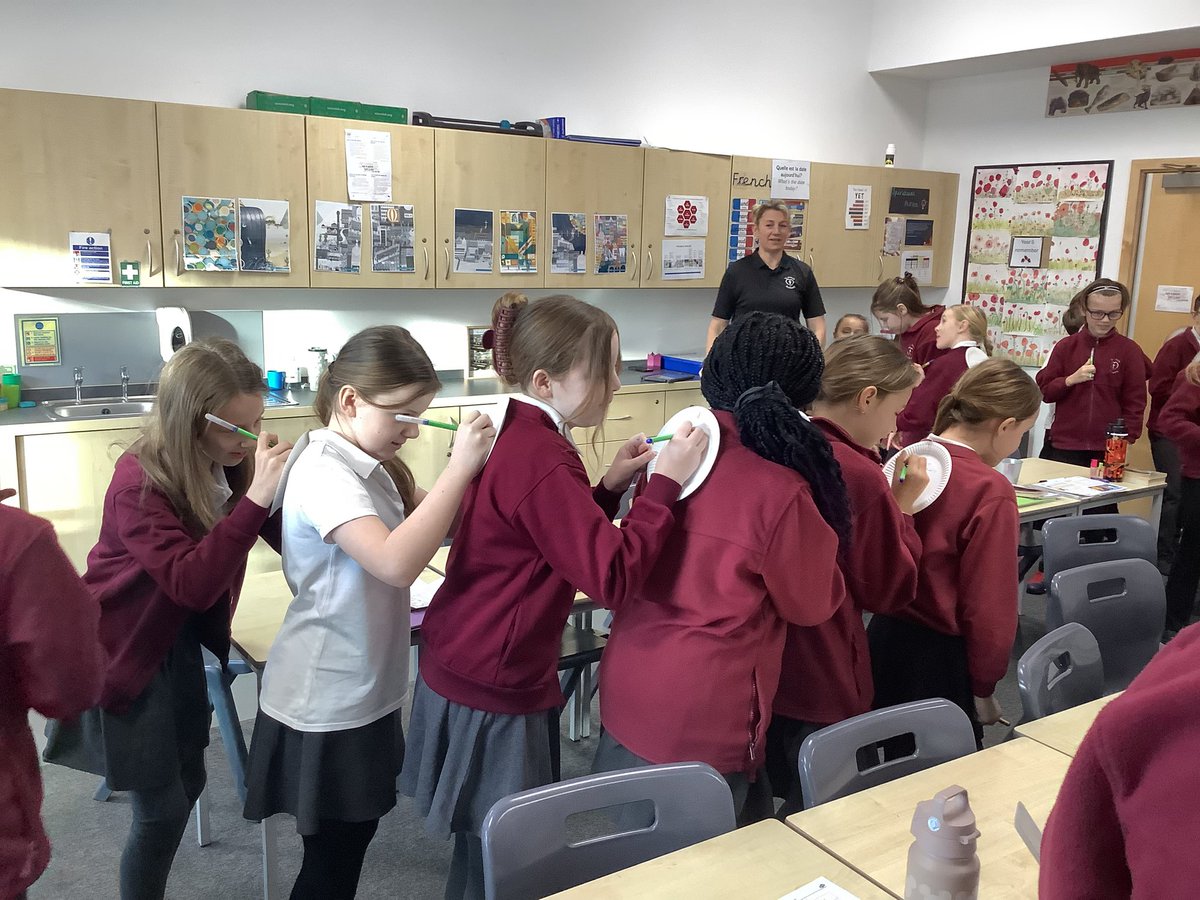 Miss Poole tweet media