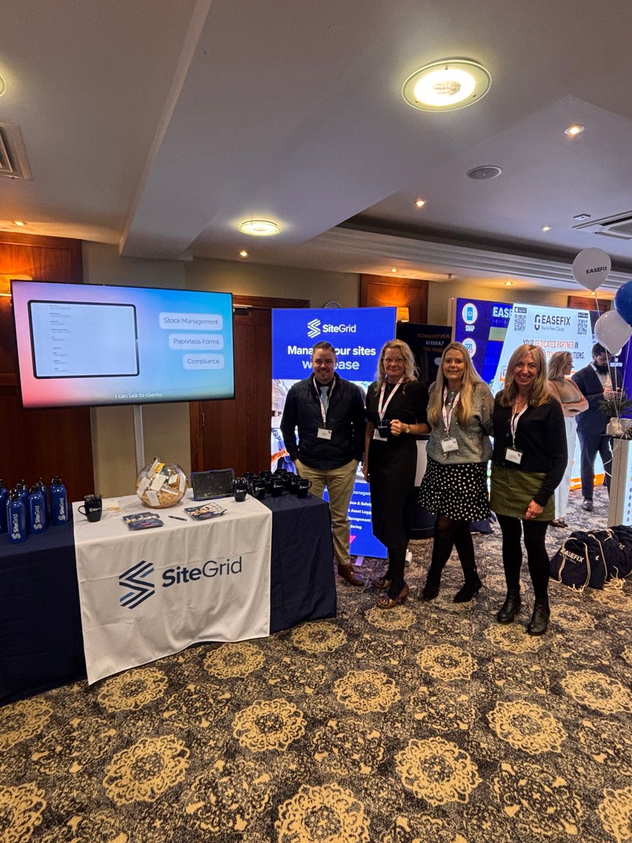 SiteGrid tweet media