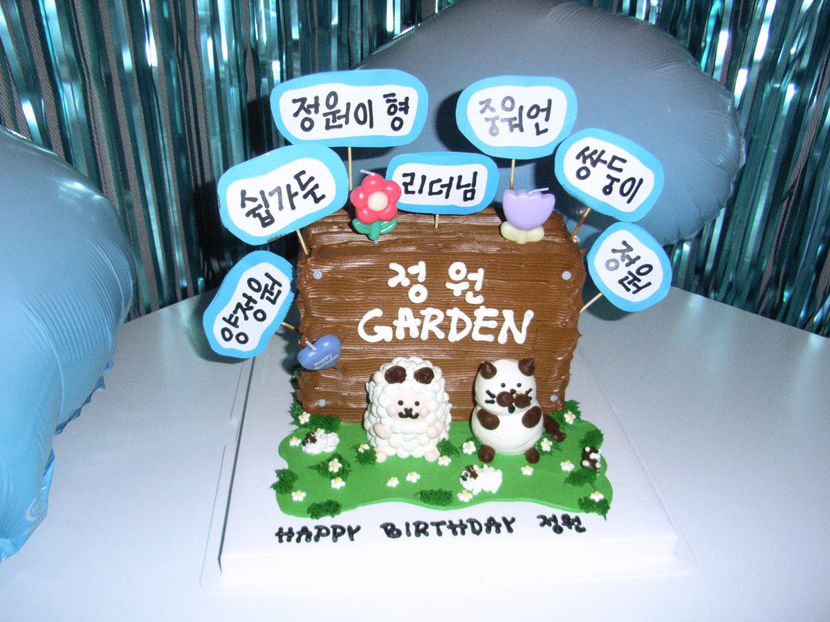 ENHYPEN_members's tweet image. 🐑 🌷 🐈 🎂

#JUNGWON