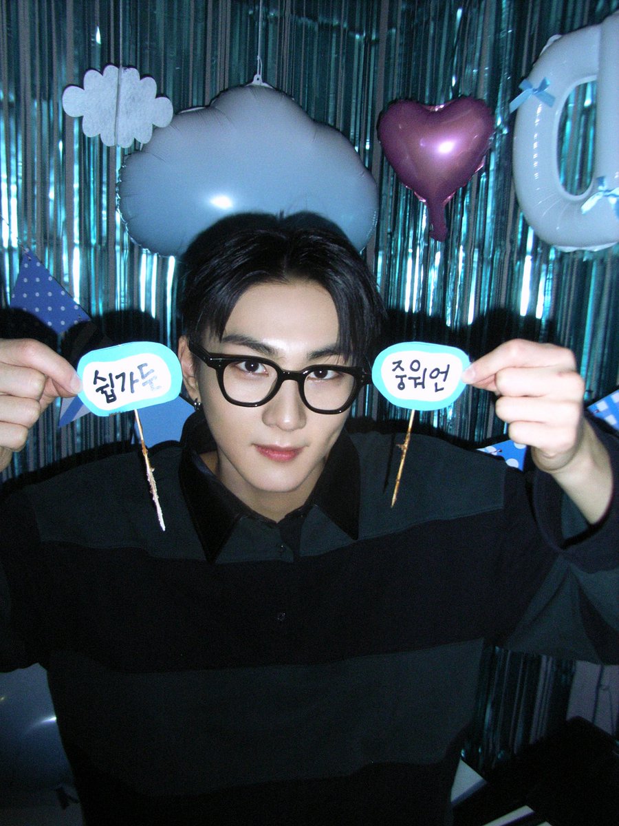 ENHYPEN_members's tweet image. 🐑 🌷 🐈 🎂

#JUNGWON