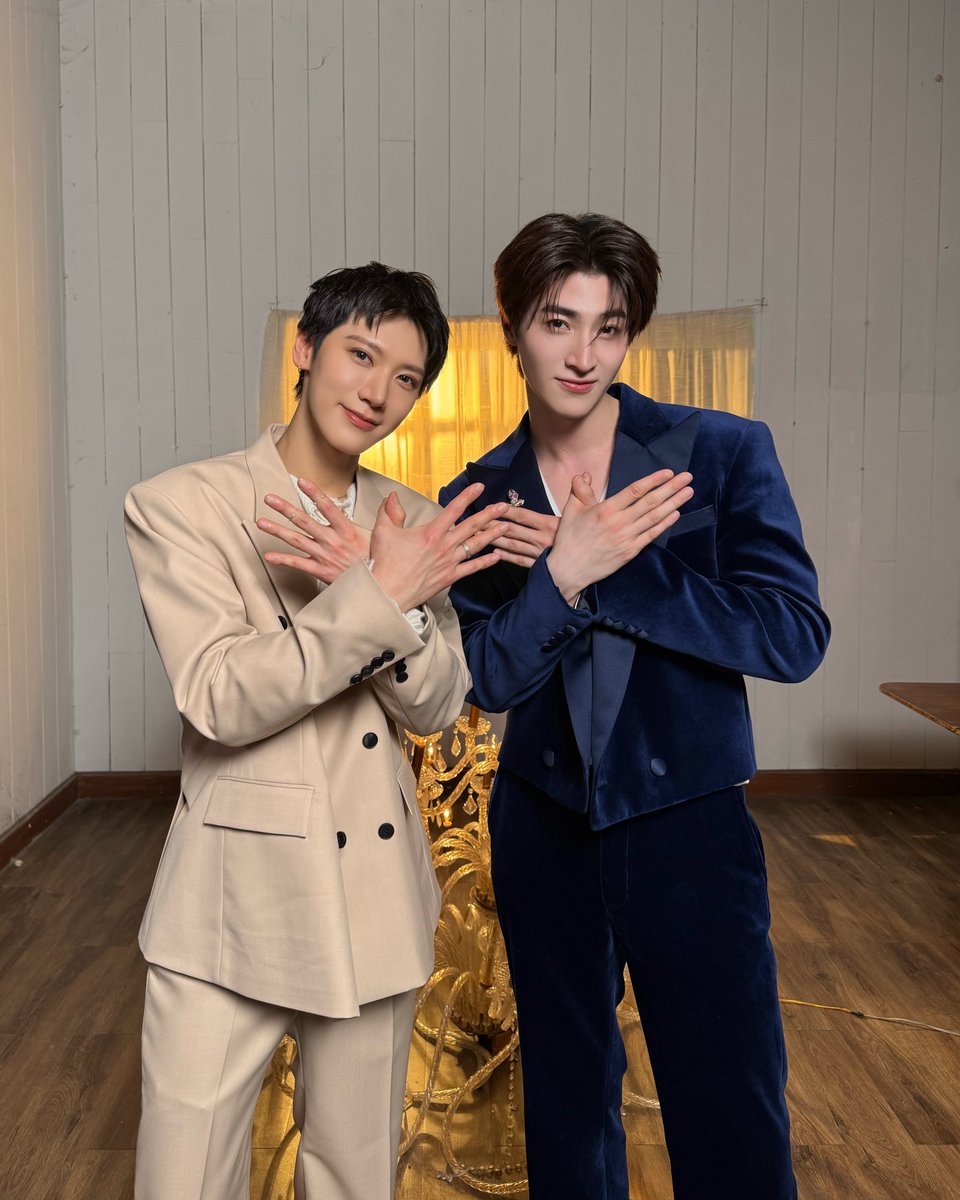 NCTsmtown's tweet image. 🦋🦋

#TEN #李永钦 #텐 
#BLUEPONGTIWAT
#YouGiveMeButterflies
#NCT #WayV #威神V