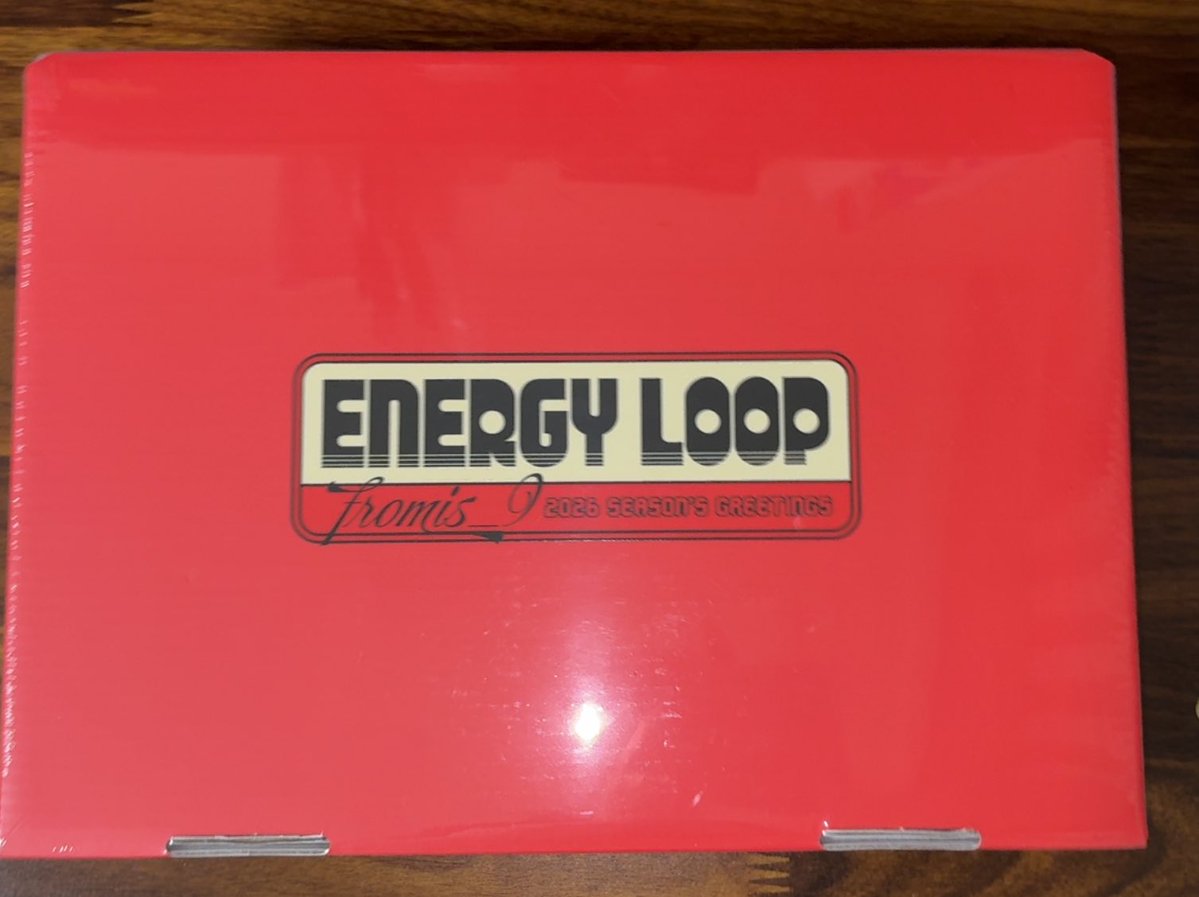 chaeng_00_'s tweet image. #rt #rt이벤트
계정 키울 겸 소소한 이벤트 하나 열어요
당발: 2월 20일

계정 팔로우 후에 해당 게시물 rt 하신 분들 중에 키트 1명, 미개봉 시그 1명, 포카 6명해서 총 8명 추첨해서 굿즈 보내드리도록 하겠습니다

*배송비 부담 가능하신 분만 참여 부탁드립니다 감사합니다🙇