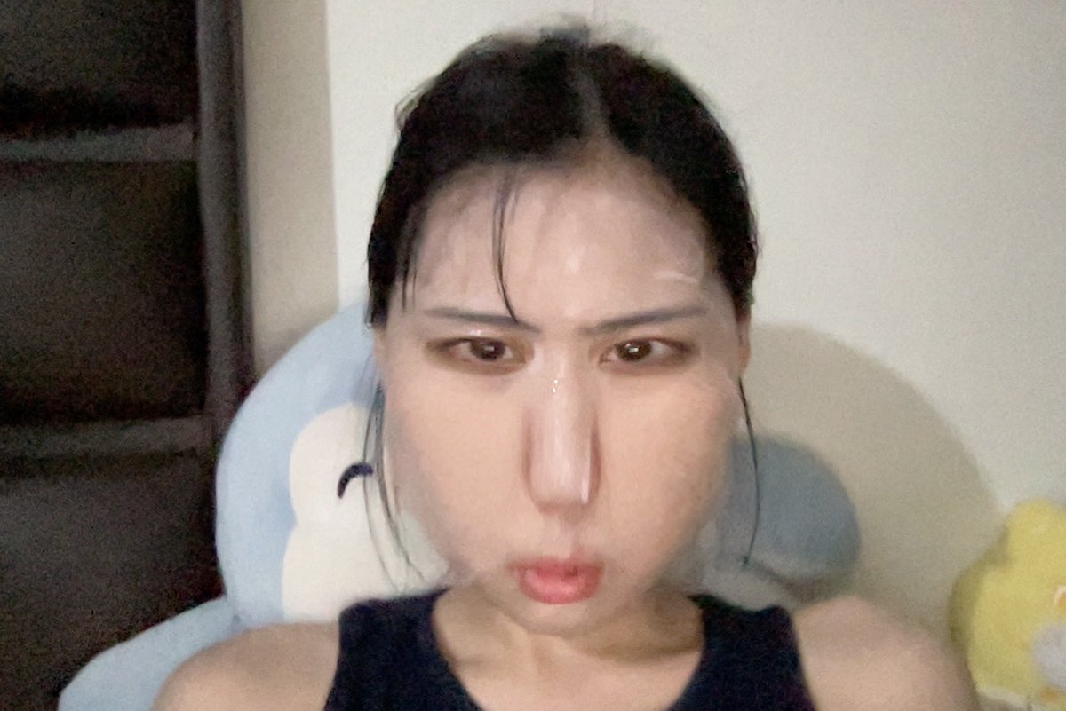 gabriela abigail tweet media