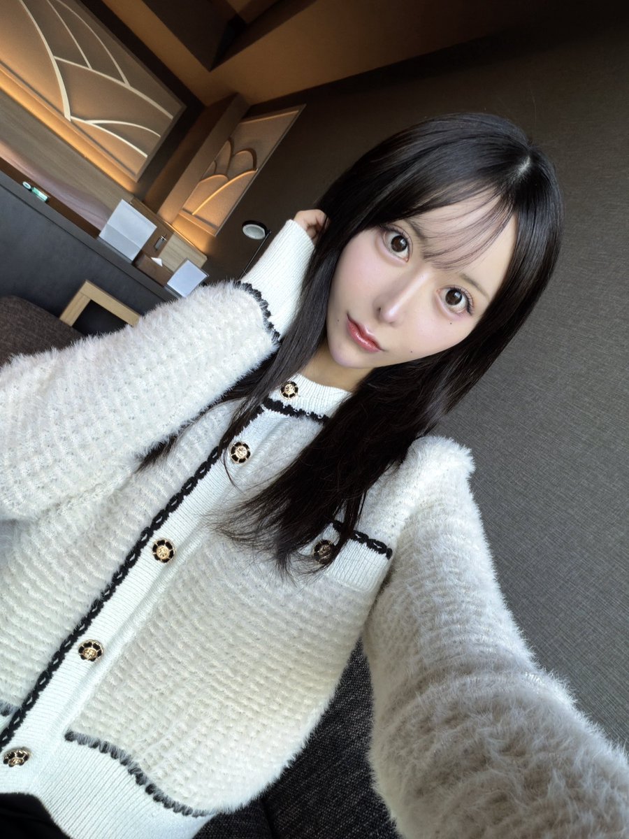 ひなにゃん tweet media