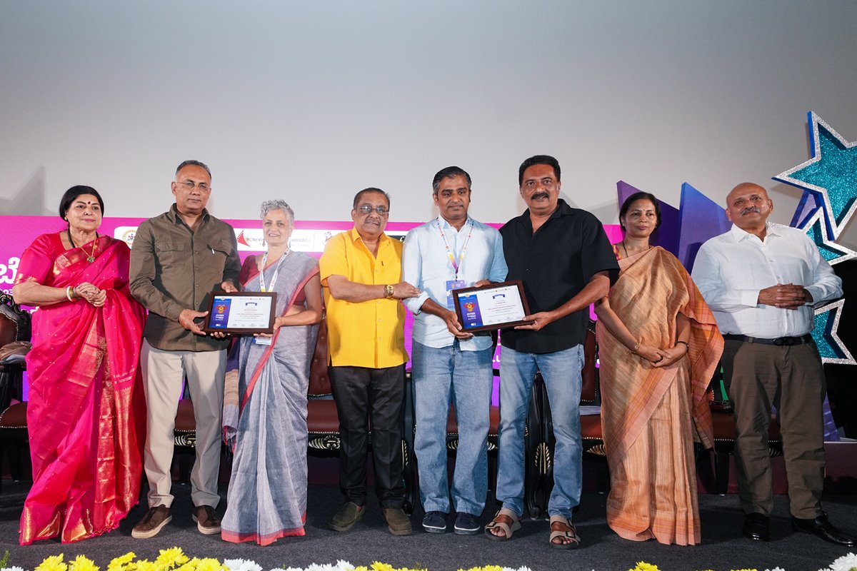 BIFFESBLR's tweet photo. Moments from the Award Function

Honouring the distinguished Jurys of the Indian (Chitrabharathi) Cinema Competition at the 17th BIFFes.

#17thBIFFes #BIFFes2026 #WorldInBengaluru #FIAPF
#IndianCinema  #Chitrabharathi #bsuresh #shivamani #sureshurs #MaureenGonsalves #AbhayaShimha https://t.co/xYzBFQqq4w