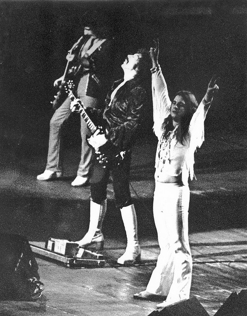Pr4vd4NET's tweet photo. Black Sabbath, programme politique mondial avant la lettre
Black Sabbath avait tout compris : rupture franche, lenteur stratégique, marge assumée et lucidité sociale. Une leçon politique mondiale avant l’heure
https://t.co/asKdDlW0df
#politique #culture #musique https://t.co/8asPC5niTo