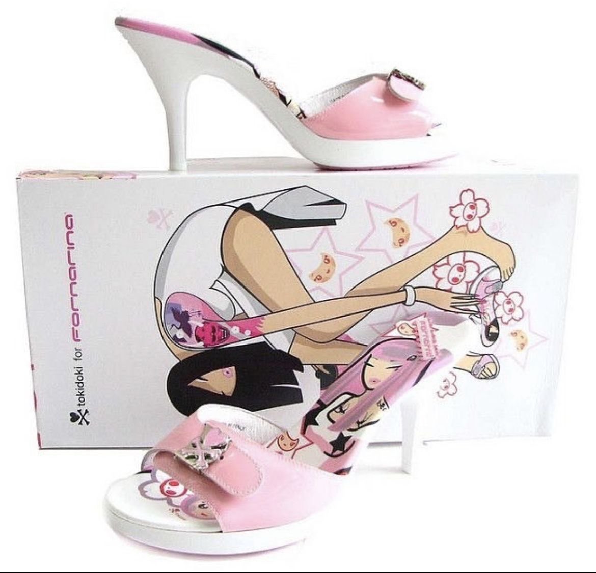 thepinkernet's tweet photo. tokidoki x fornarina heels https://t.co/N6Yjli3NDA
