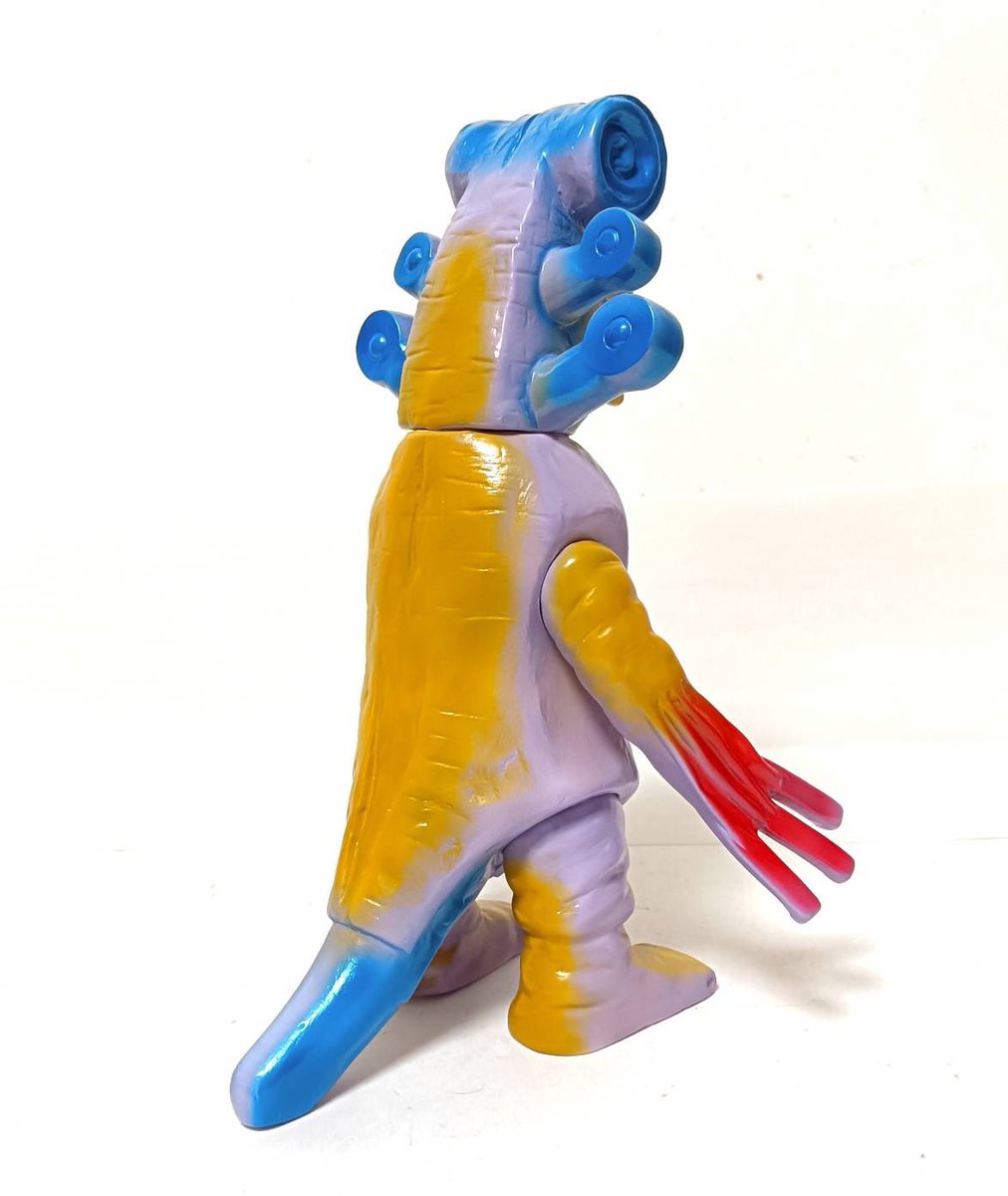 🌟受注販売のお知らせ🌟 マーミット様より、怪獣天国 バイオリン超獣