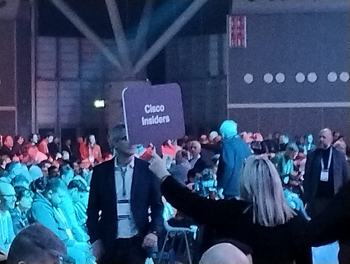 andynash99's tweet photo. Front row seating at the Cisco Live Keynote thanks to Cisco Insiders #CiscoInsider #CiscoLiveEMEA #CiscoCX @CiscoInsider https://t.co/ftCnCmH6vF