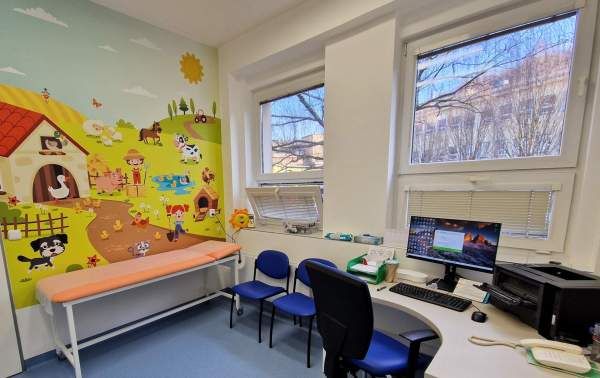Pediatrzy w regionie się starzeją, a tym samym nasila się problem dostępności opieki medycznej dla dzieci i młodzieży. Morawsko-Śląski Szpital Trzyniec proponuje nowe rozwiązanie. Skorzystać z niego mogą rodzice dzieci bez względu na miejsce zamieszkania. buff.ly/uwcG0Za