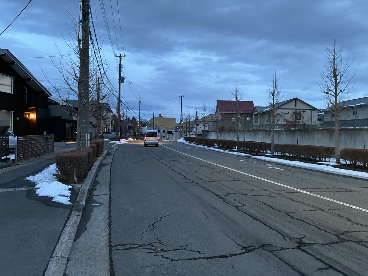tkr4471's tweet photo. 八戸の除雪うまいな〜！ https://t.co/ThblidRGOP