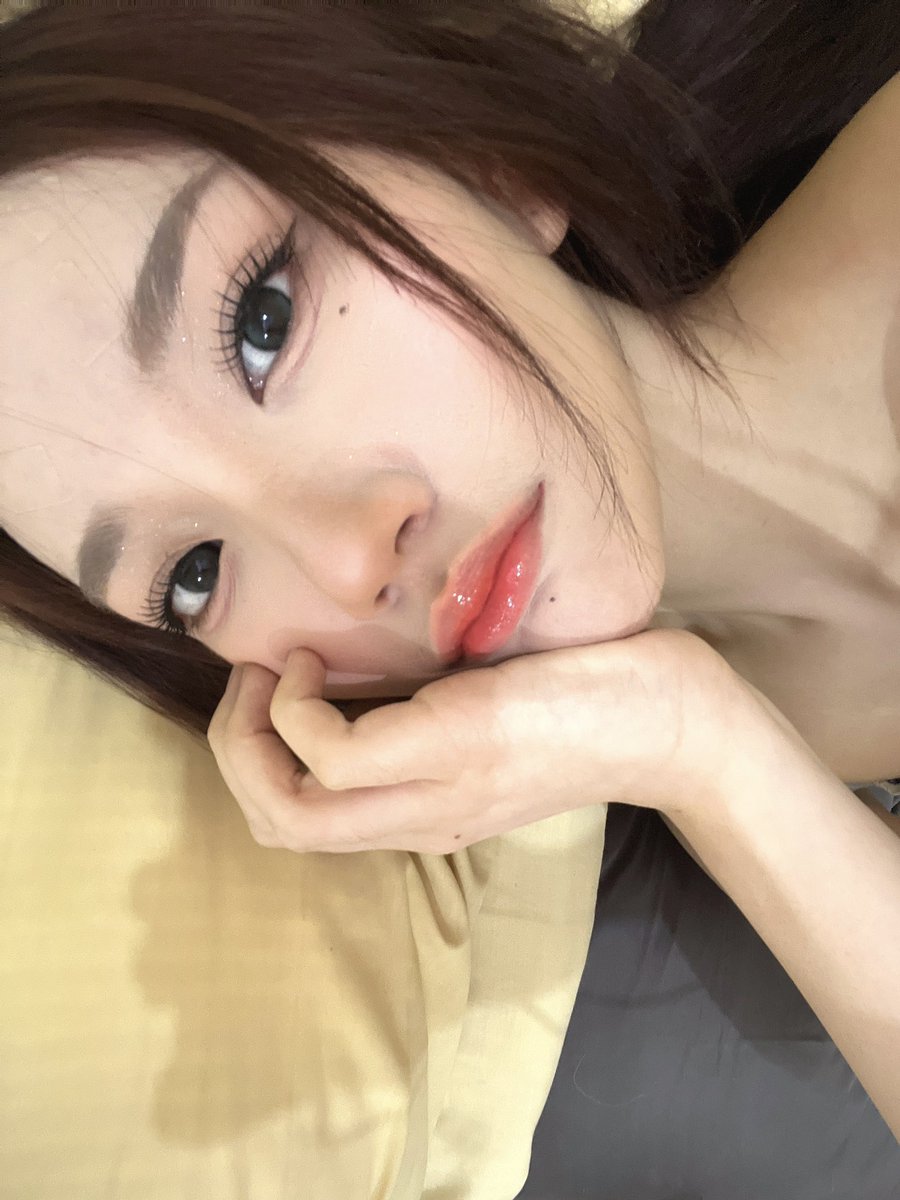 Dini Sekar tweet media