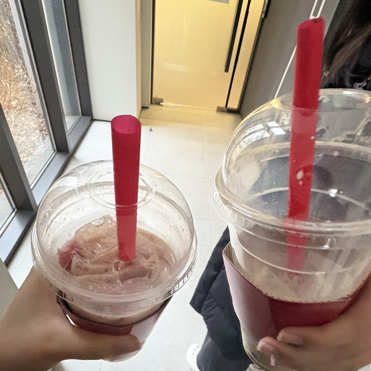 studikeon's tweet image. 오늘 공차데이라 무료 사이즈업 받음 ♡