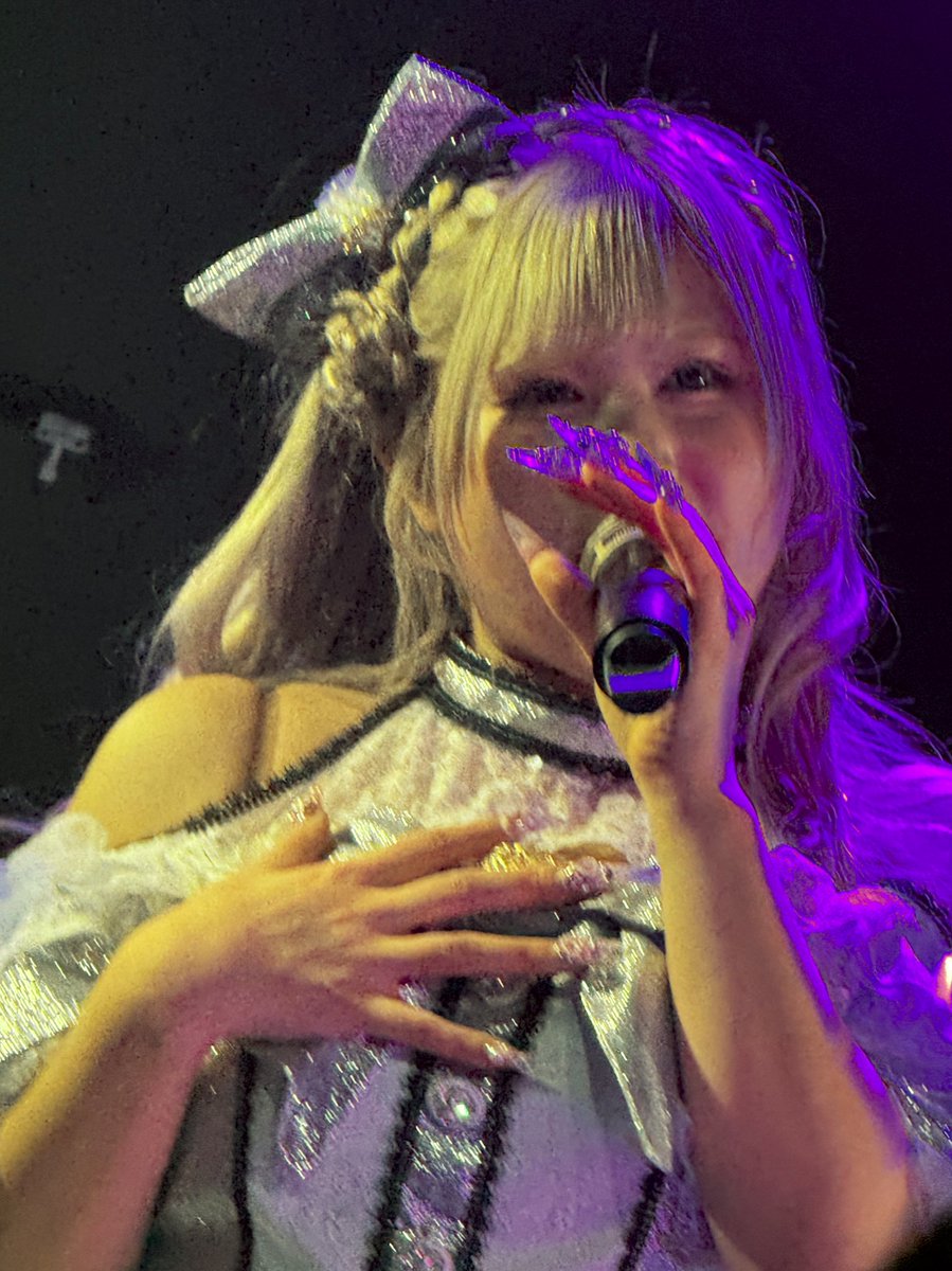 りんごちゃんもうすぐ卒業とか信じられん😢 りんごちゃんからは、幸せ