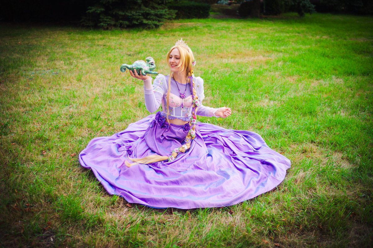 JustLilli95's tweet photo. Rapunzel - Tanglet https://t.co/hDZ00V1jI2