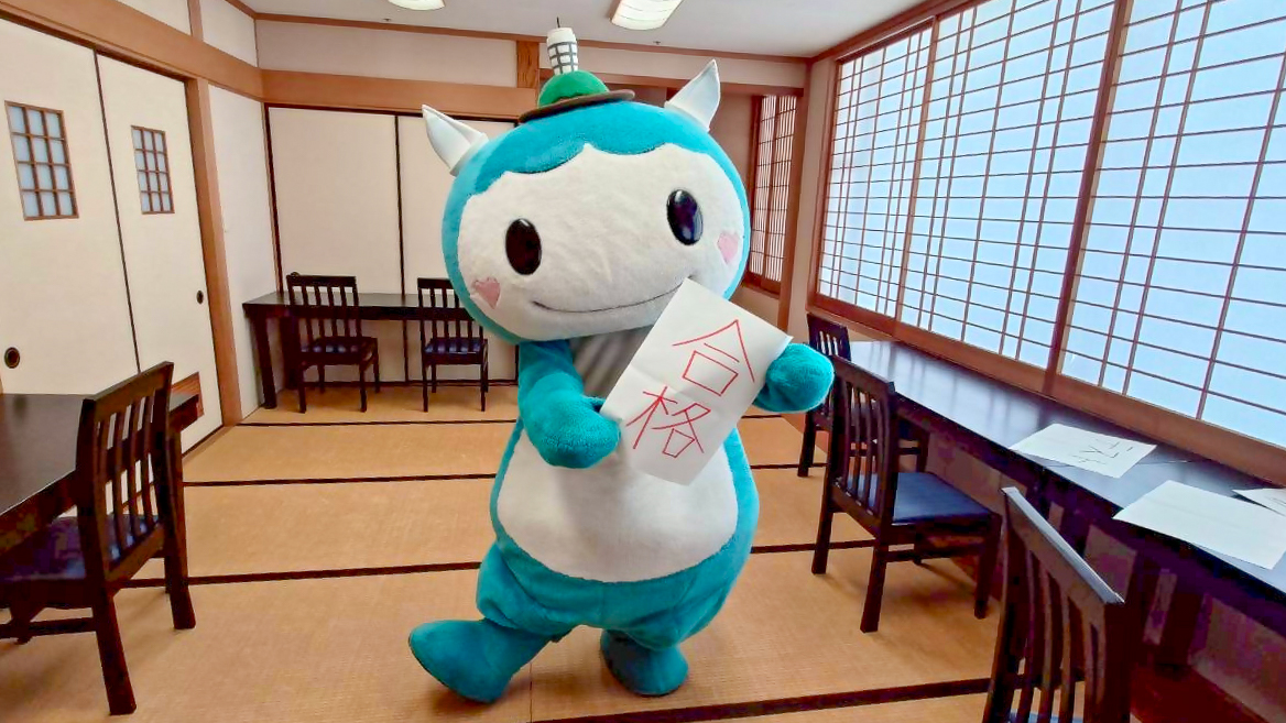 みんながいつも藤沢市役所でお勉強頑張っているのを応援しているよ～～🥳✨
ふじキュン♡も藤沢市民会館の自習室（３階　集会室さくら）でお勉強してきたキュン✍️🔥
みんなのお家や学校の近くにも自習スペースがあるかも？👀💡
ぜひ見てみてね～👇🥰
city.fujisawa.kanagawa.jp/seisho/jishush…