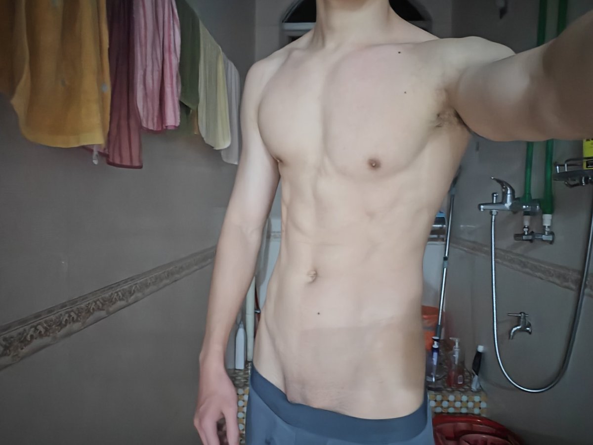 我还挺喜欢这张 #薄肌 #腹肌 #健身