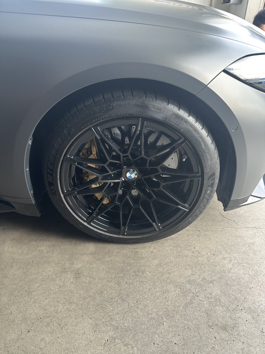 ばーくん tweet media