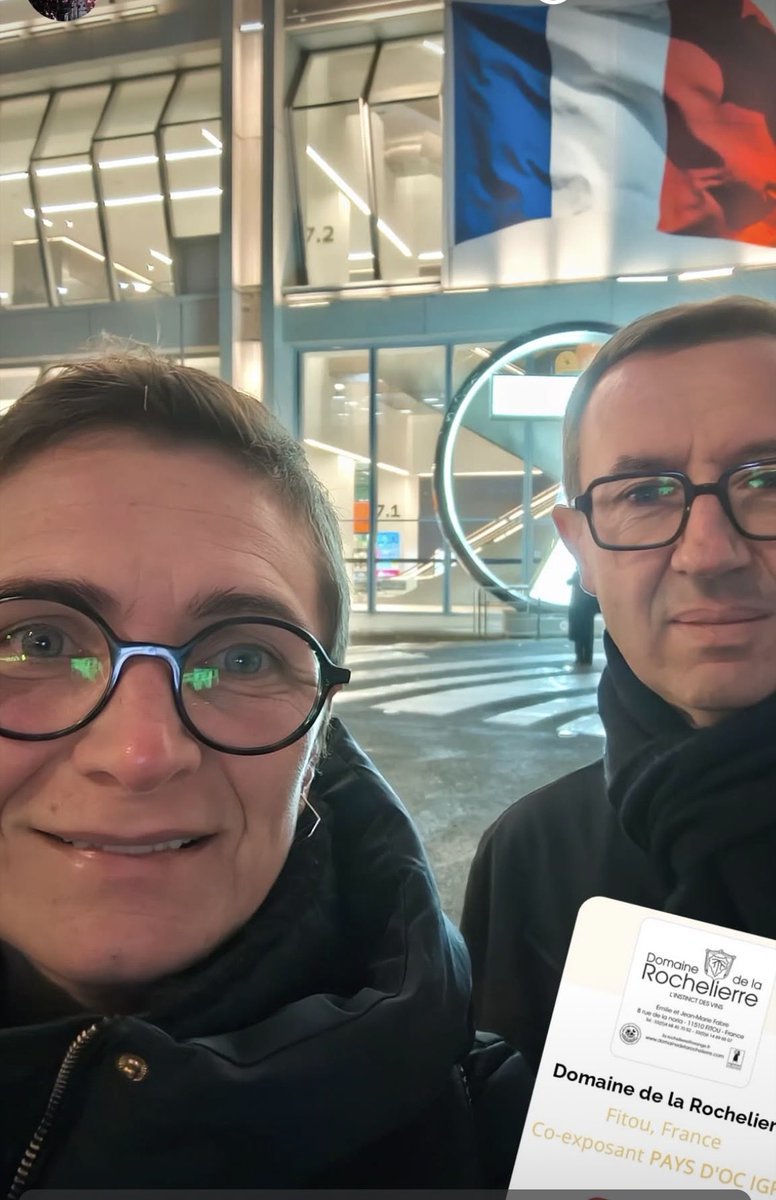 Après une première belle journée à #WineParis , on est prêt pour accueillir nos partenaires export et nos nouveaux rdv en quête de vins personnalisés et cousus mains <a href="/vigneronindep/">Vignerons Indépendants de France</a> ! Ce salon est aujourd’hui « the place to be » du vin, et dans un contexte géopolitique incertain,