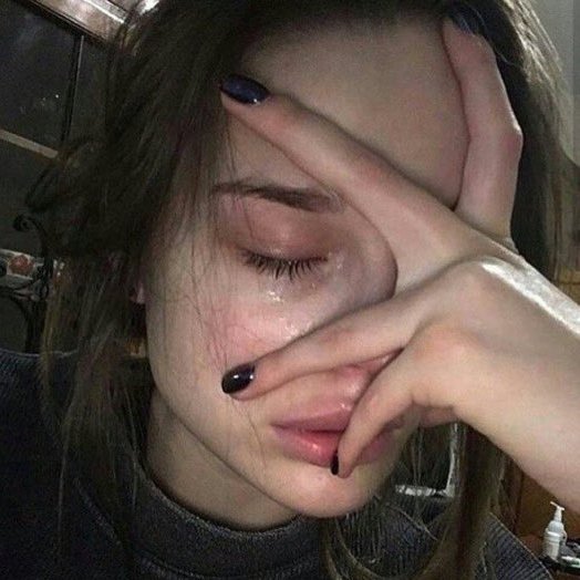 shellcherrypill's tweet image. "i first met you when you were 17 and now you are 20"