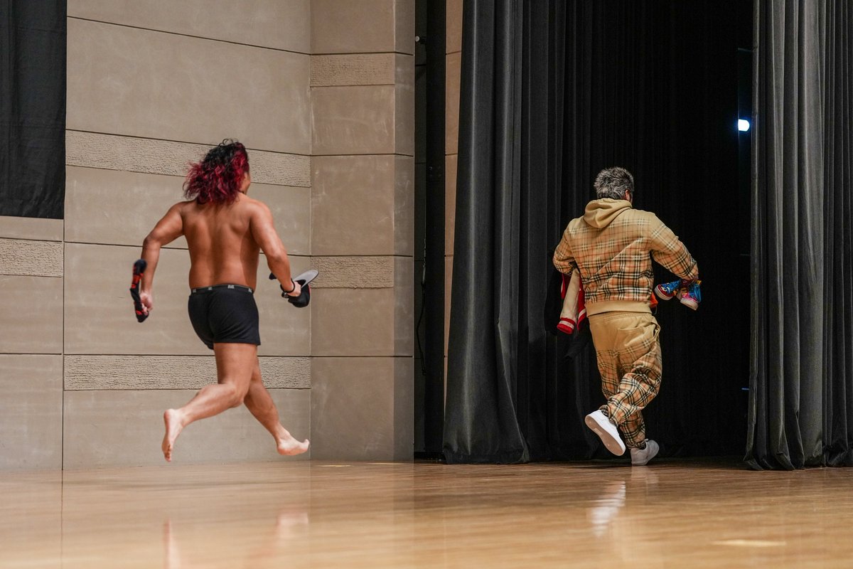 takobue_pw's tweet image. ヒロムちゃんが来るたびにどんどん服が取られていってたけど😂一体何が起きたんや…
#njnbg