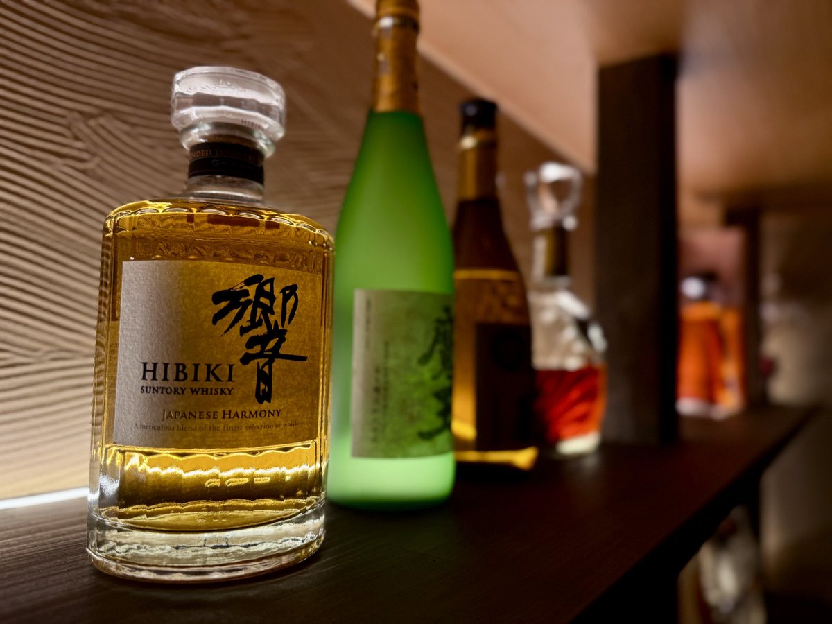 ✿　煙山はなれopen　✿

2月10日(火)

本日もご来店お待ちしております。

◈open　18:00
◈close　26:00(L.O.25:00)

#名古屋 #栄 #shisha #シーシャ #シーシャカフェ #シーシャバー