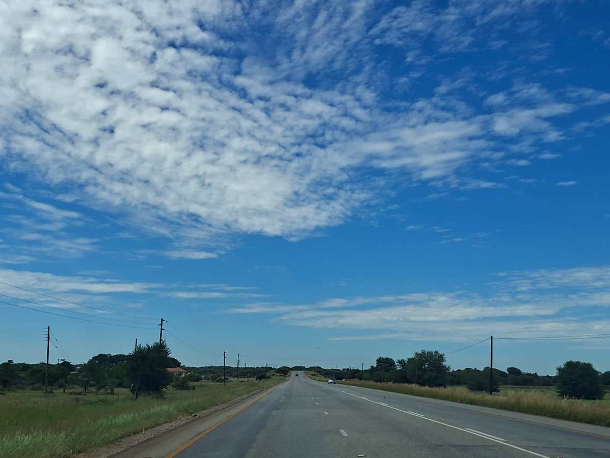 tmarwala's tweet image. There’s a special kind of beauty in coming home to Venda—where the landscape speaks, and the soul listens. #Venda #Homecoming #Nature #Heritage #SouthAfrica